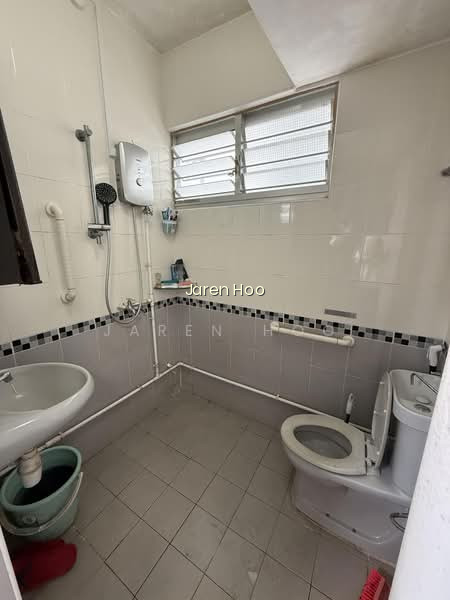55 CHAI CHEE DRIVE photo 3