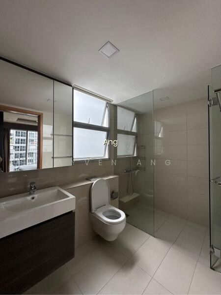 PRIVE photo 6