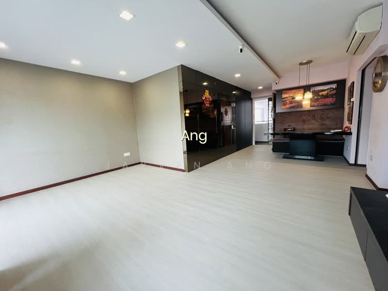 515B TAMPINES CENTRAL 7 photo 2
