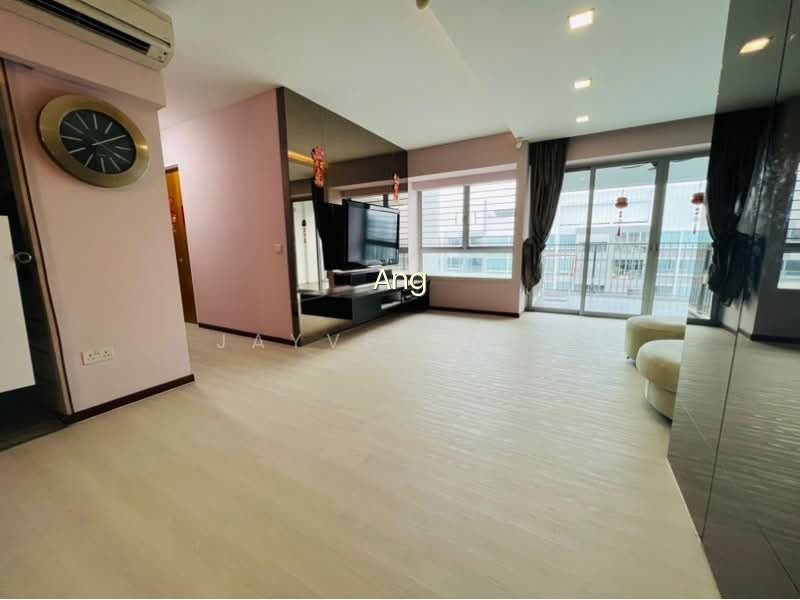515B TAMPINES CENTRAL 7 photo 3