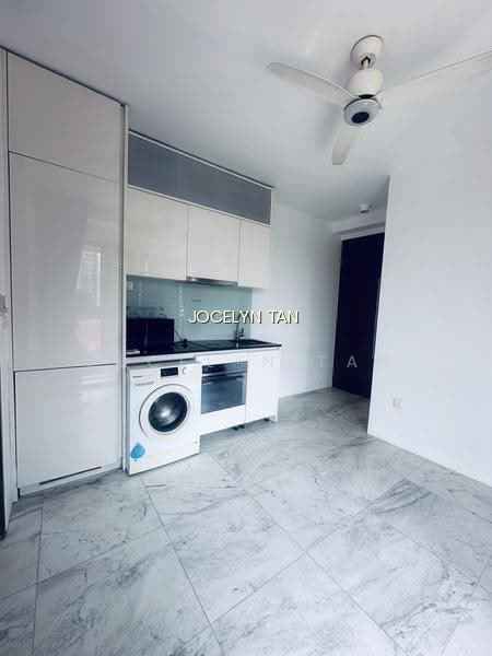 PARK RESIDENCES KOVAN photo 6