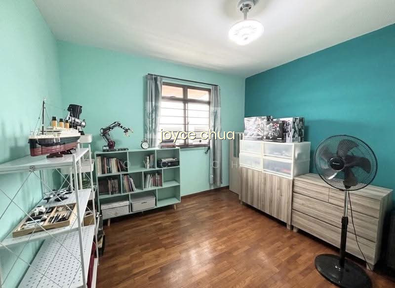 678D JURONG WEST STREET 64 photo 4