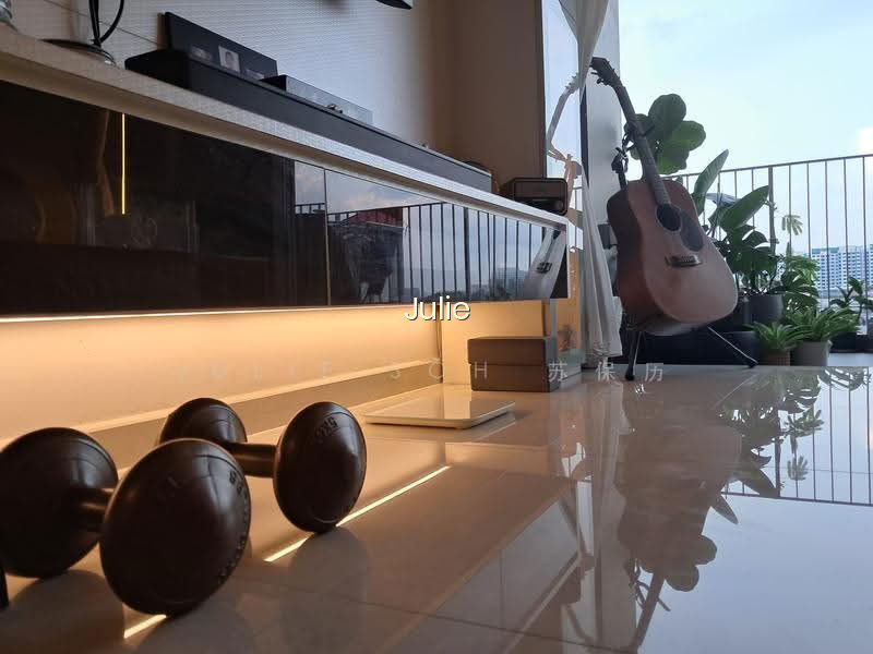 RIVERCOVE RESIDENCES EC