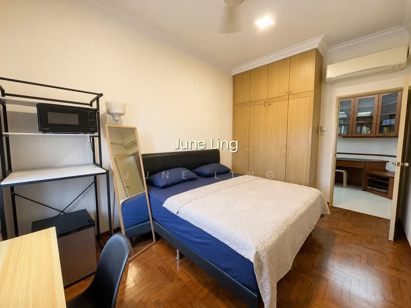 BISHAN PARK CONDO photo 4