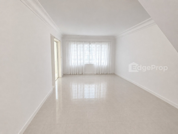 542 SERANGOON NORTH AVENUE 4 image 1 of 10