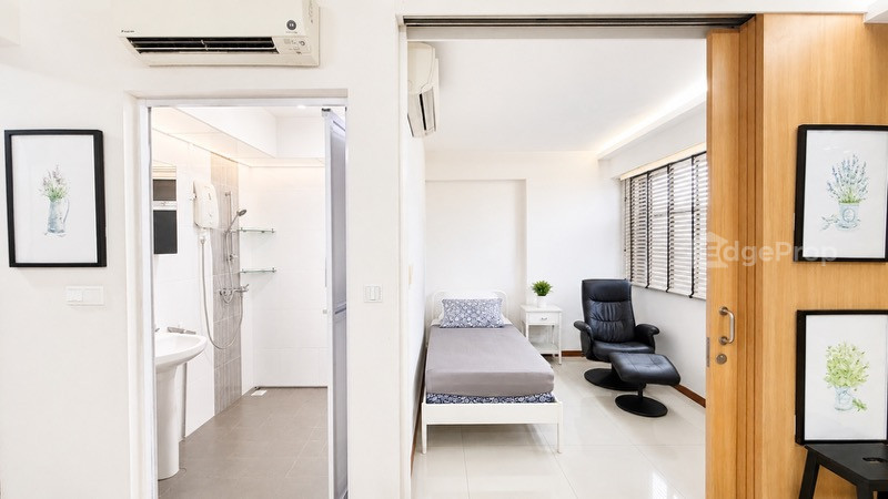 672A YISHUN AVENUE 4 photo 2