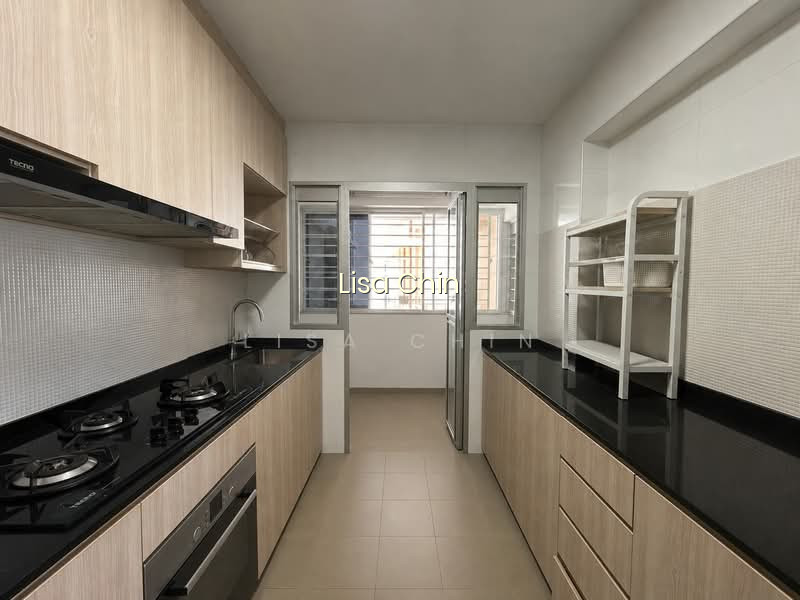 363A SEMBAWANG CRESCENT photo 3