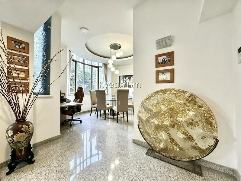 HORIZON TOWERS photo 3