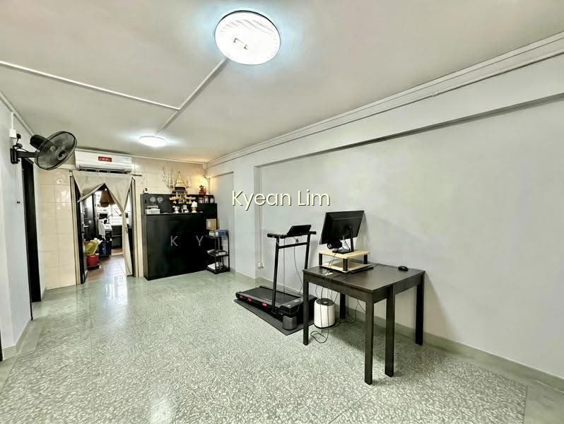 166 STIRLING ROAD image 1 of 10