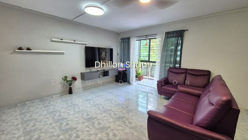 145 RIVERVALE DRIVE photo 2