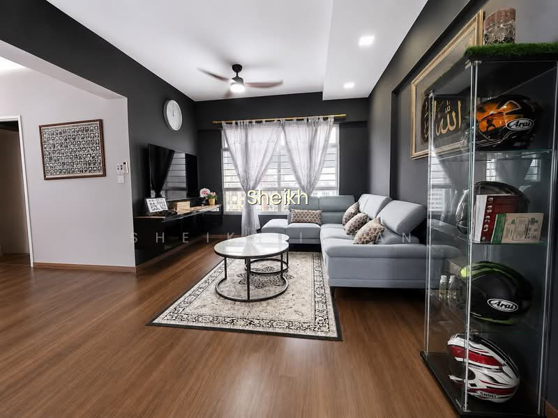 228A PUNGGOL FIELD image 1 of 8