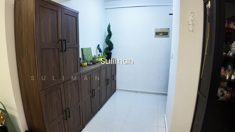 45 JALAN TIGA photo 3