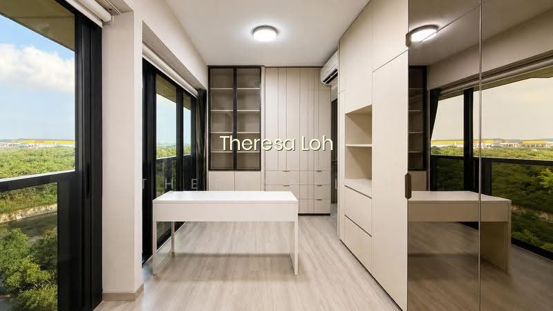 RIVERFRONT RESIDENCES photo 6