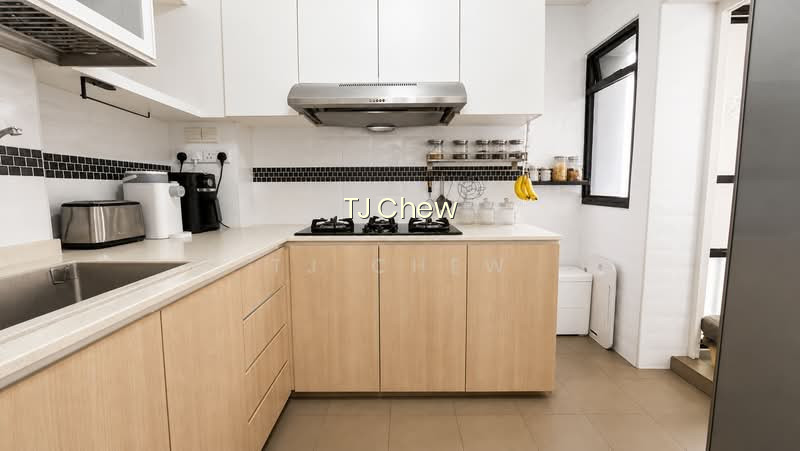 451 FAJAR ROAD photo 5