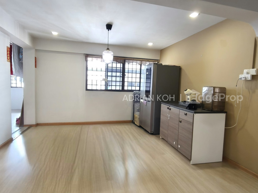 116 SERANGOON NORTH AVENUE 1 photo 3