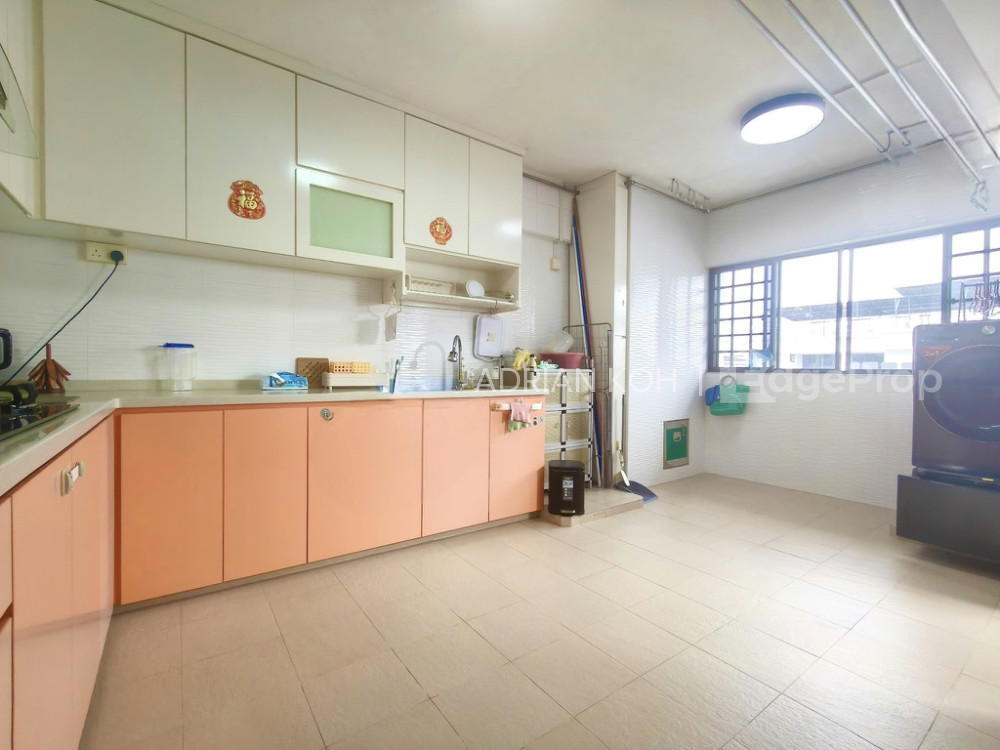 116 SERANGOON NORTH AVENUE 1 photo 4