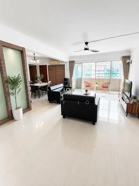 204 Pasir Ris Street 21 image 1 of 10