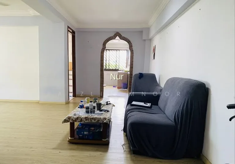 33 Teban Gardens Road image 1 of 10