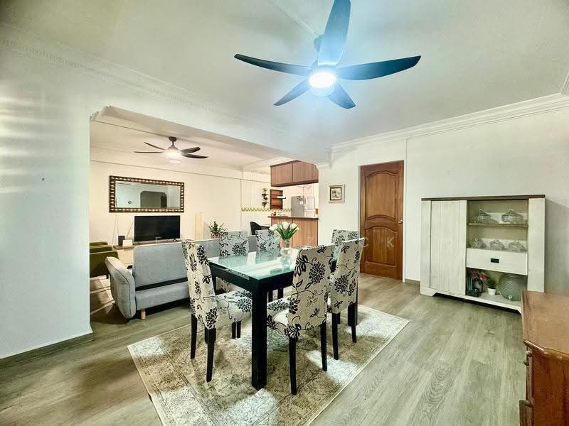 711 JURONG WEST STREET 71 photo 5