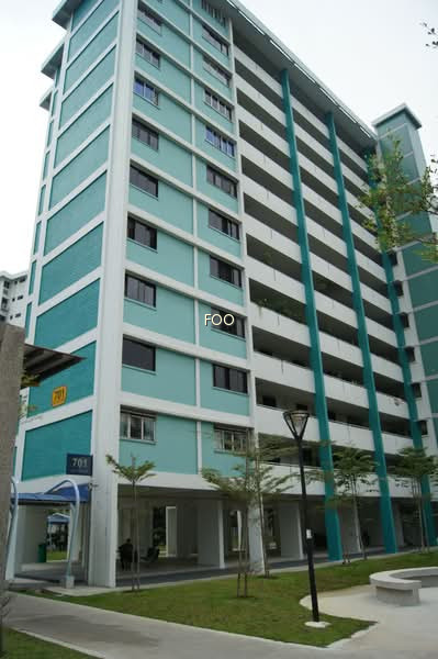 701 WEST COAST ROAD photo 6