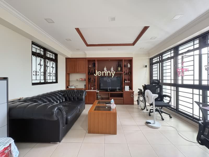 299A COMPASSVALE STREET image 1 of 10