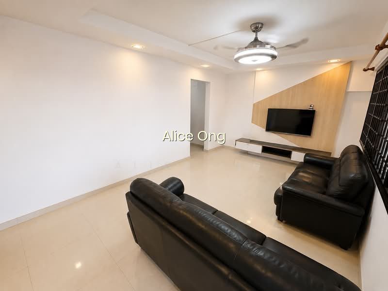 609 YISHUN STREET 61 photo 3