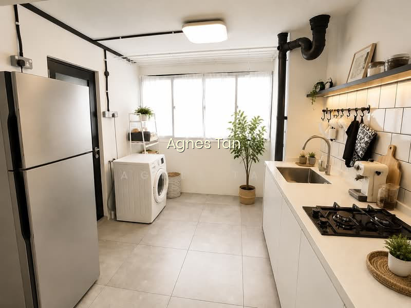 35 MARINE CRESCENT photo 2