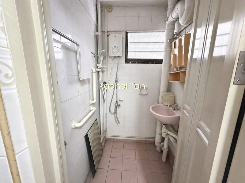 131 JALAN BUKIT MERAH photo 4