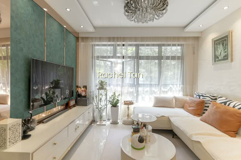 996B BUANGKOK CRESCENT image 1 of 10