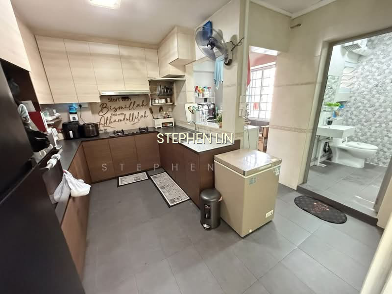 707 JURONG WEST STREET 71 photo 5