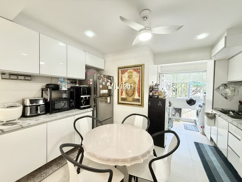 724 PASIR RIS STREET 72 photo 4