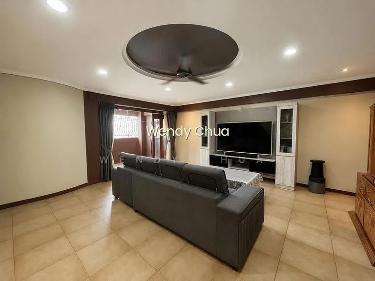 250B Compassvale Street image 1 of 10