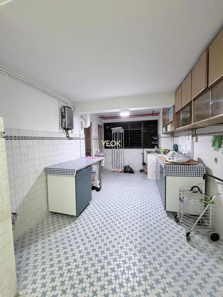 77 LORONG LIMAU photo 2