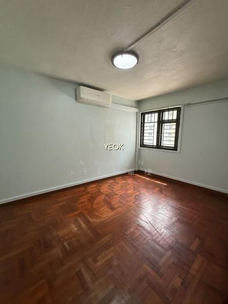 77 LORONG LIMAU photo 5