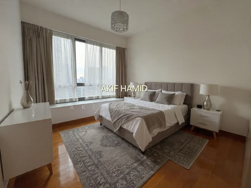 Marina Bay Suites photo 2