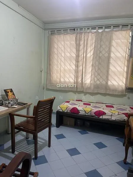 887A Tampines Street 81 image 1 of 10