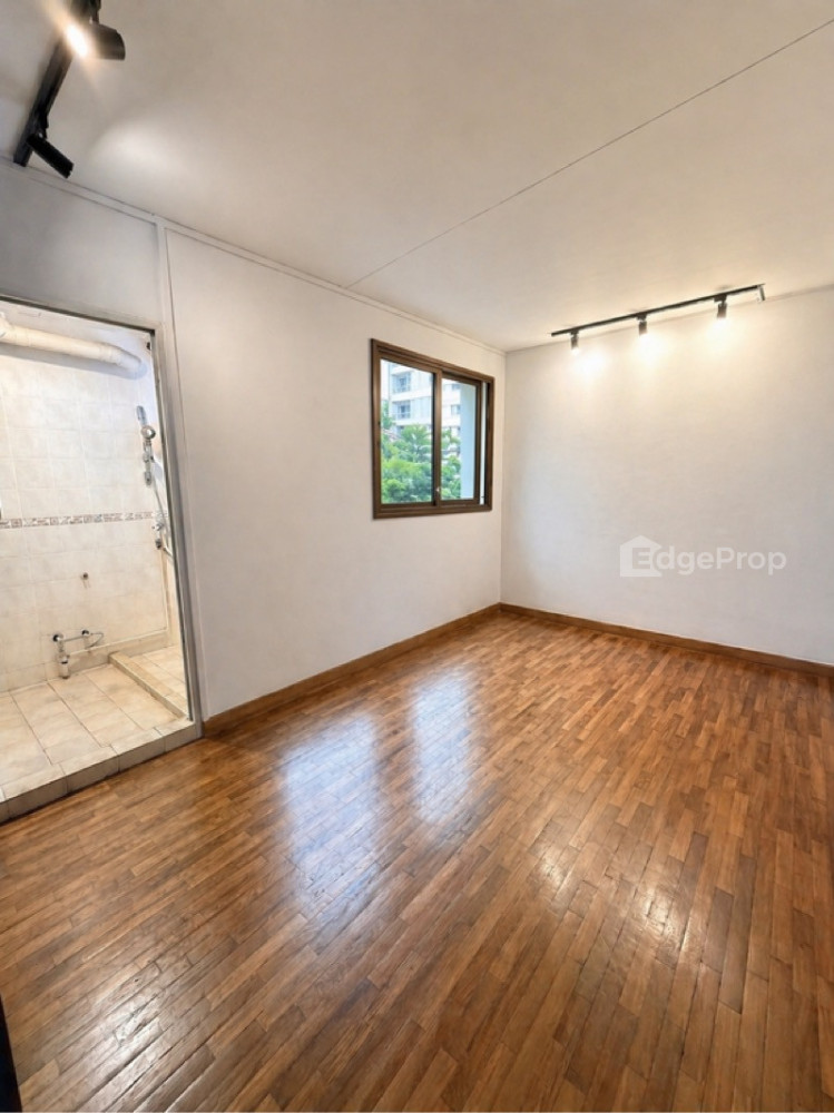 631 JURONG WEST STREET 65 photo 4