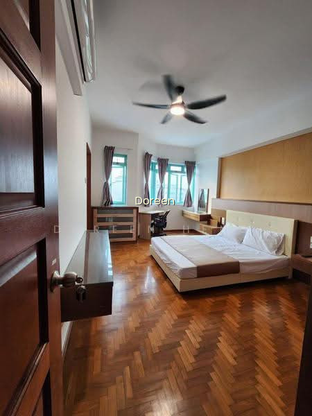 BALLOTA PARK CONDO photo 6