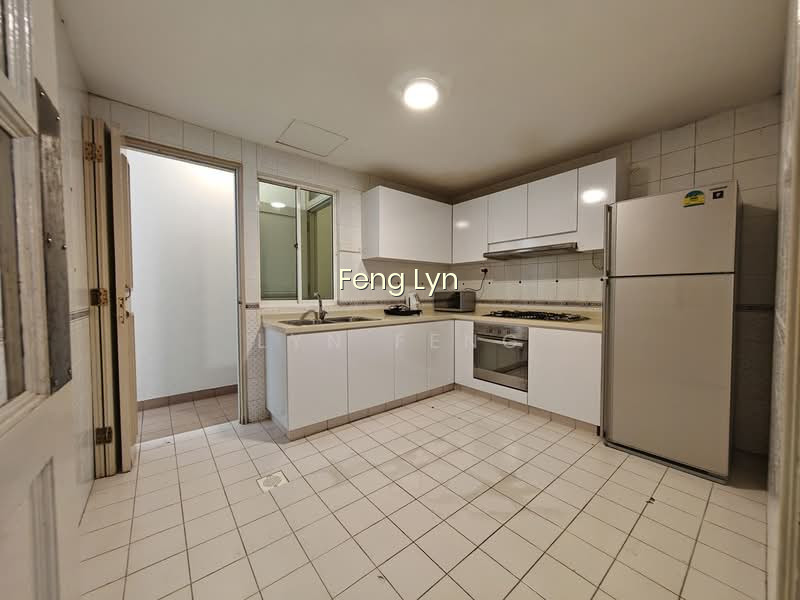 ROYAL PALM MANSIONS photo 2
