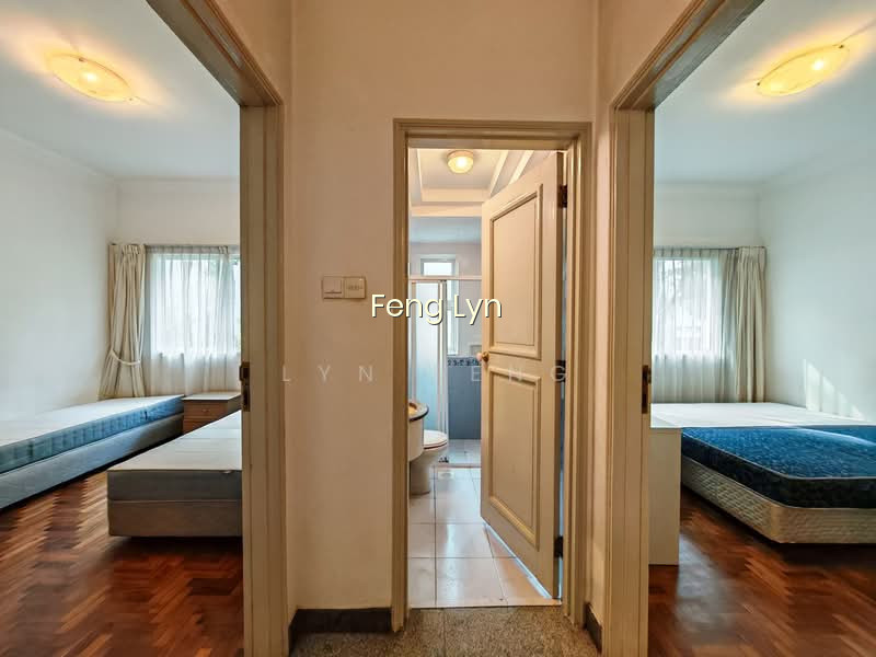 ROYAL PALM MANSIONS photo 4