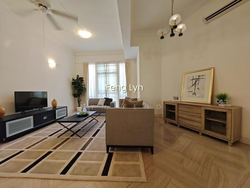 Orange Regency photo 2