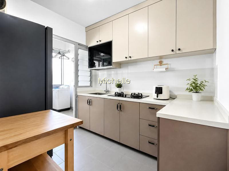 377 BUKIT BATOK STREET 31 photo 3