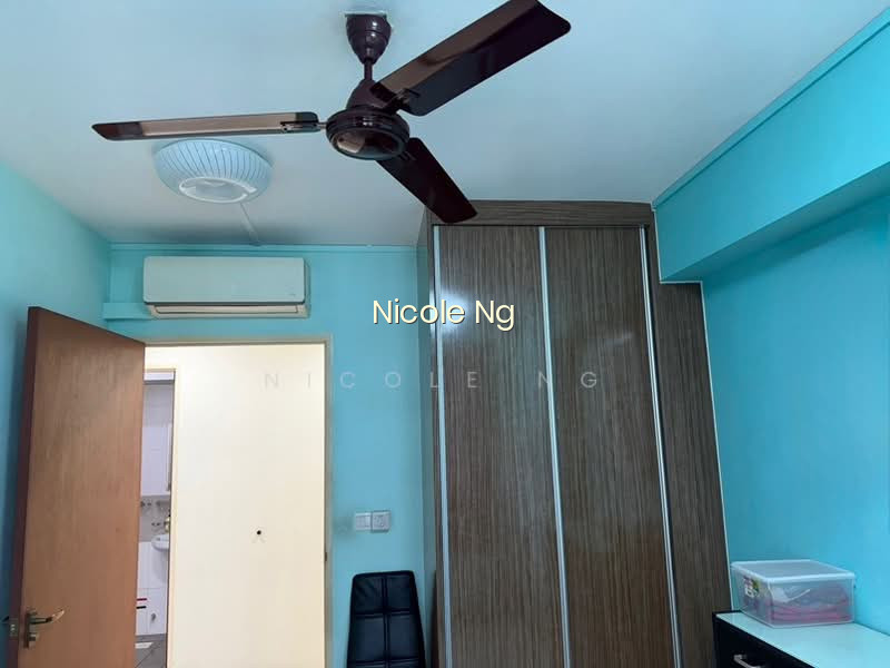 697A JURONG WEST CENTRAL 3 photo 3