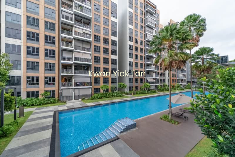 Super Undervalued 4BR | Near MRT | Pool View image 1 of 9