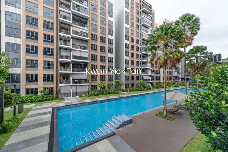 Super Undervalued 4BR | Near MRT | Pool View image 1 of 9