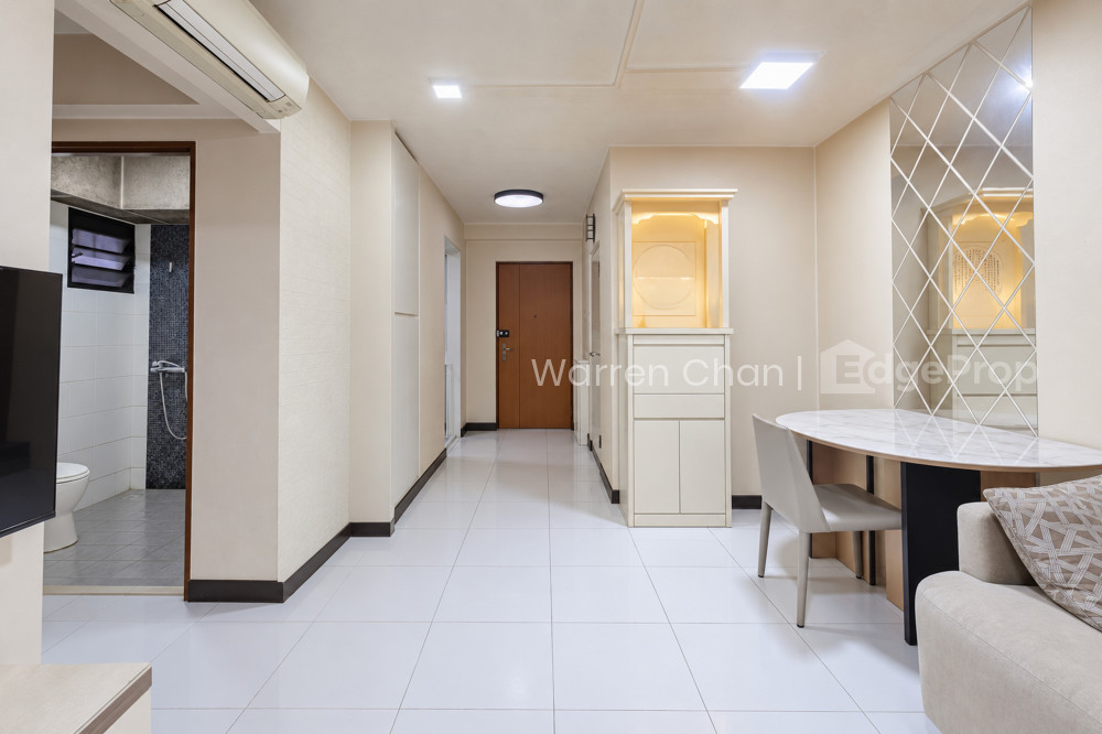487 SEGAR ROAD photo 3
