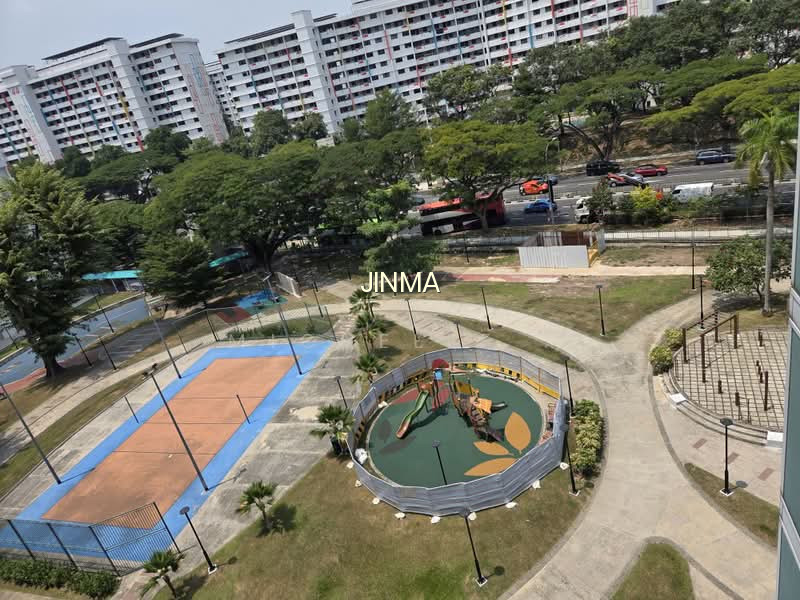 545 BEDOK NORTH STREET 3 photo 2
