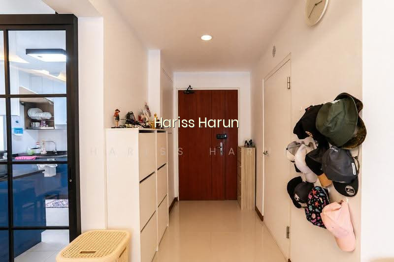 140A CORPORATION DRIVE photo 4