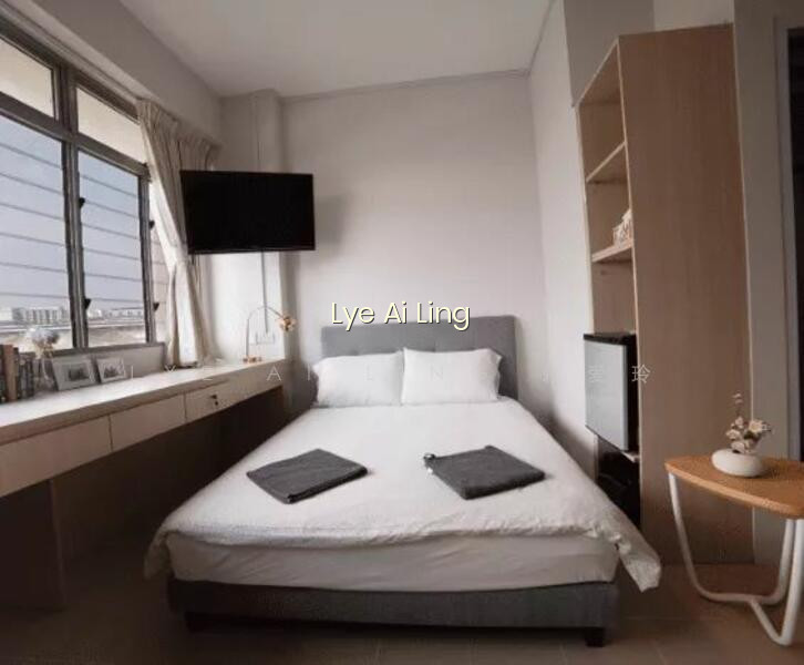 85 SOHO @ BOON LAY photo 2