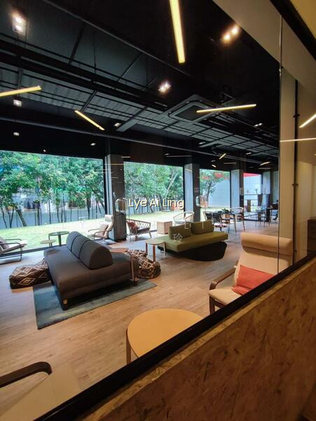 85 SOHO @ BOON LAY photo 4